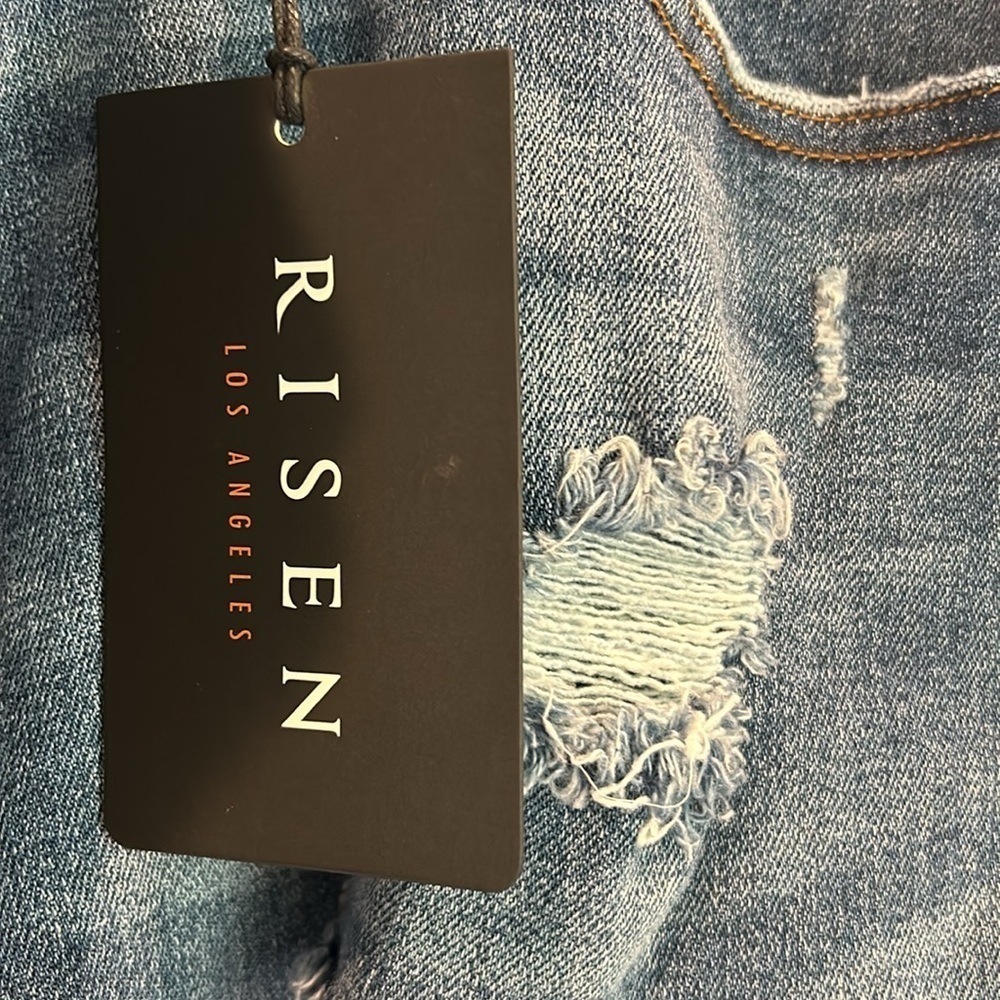 Risen Distressed Cuffed Cutie Jean Shorts NWT - Picture 4 of 5